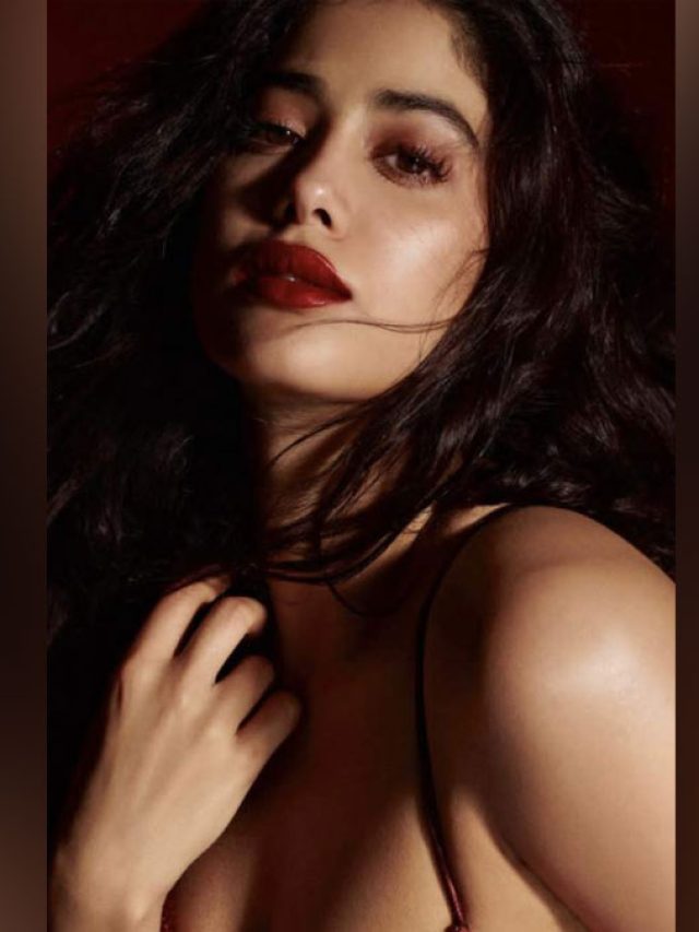 কিসিংয়ের জন্য চাই পারফেক্ট ঠোঁট, সঙ্গীর চোখ সরবে না, নিন এভাবে যত্ন