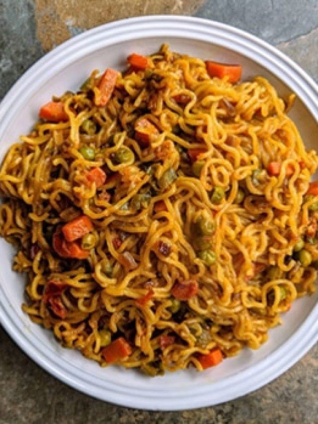 ডিম দিয়ে মশালা ম্যাগি, একদিন বানিয়েই দেখুন, ভুলতে পারবেন না