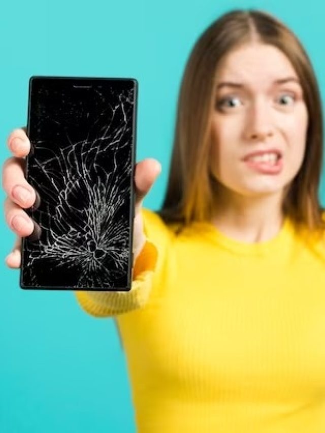 ১০ টাকায় ম্যাজিক! বাড়িতেই মোবাইলের ভাঙা স্ক্রিন হবে ঠিক