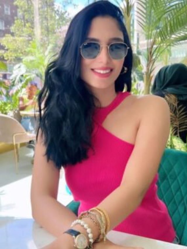 বিশ্বকাপের মাঝেই ভারত ছাড়তে হল পাক অ্যাঙ্করকে, কেন?