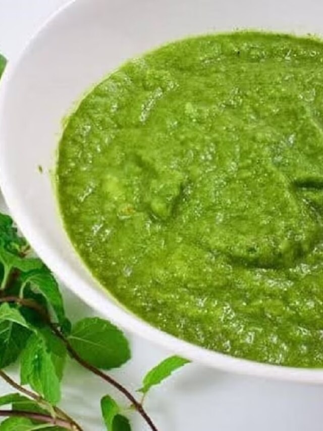 শেষ পাতে খান কাঁচা আমের চাটনি, রইল খাঁটি বাঙাল রেসিপি