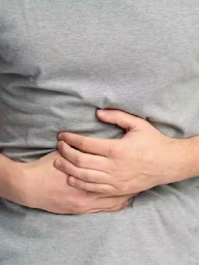 একটু মশালাদার খেলেই বদহজম? ৬ খাবারেই পেট থাকবে সুপারকুল