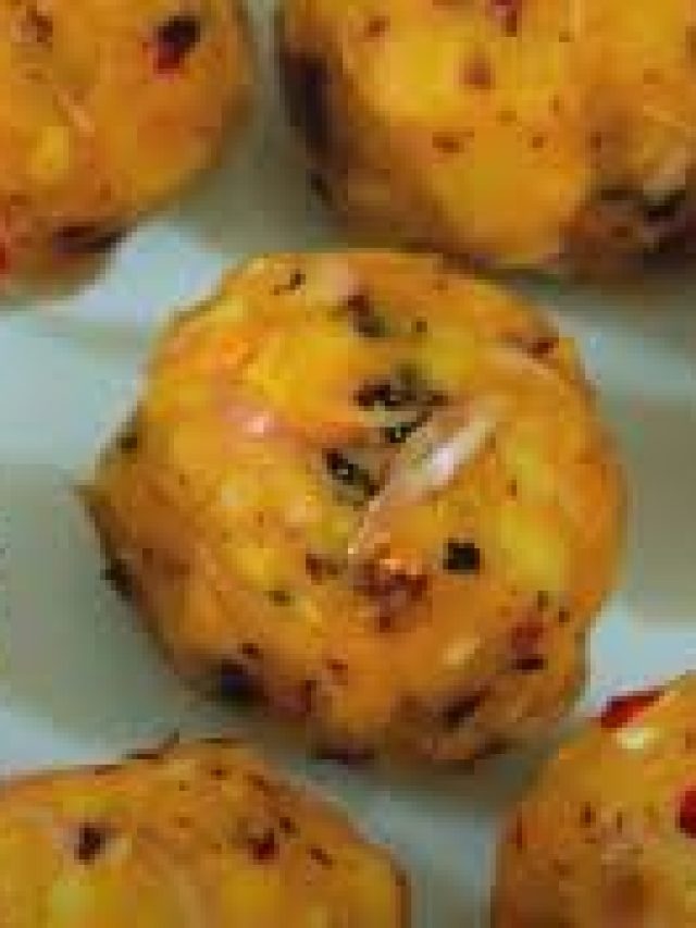 নতুন আলুর সুস্বাদু চোখা, শুধু ডাল থাকলেই জমবে ভাতের সঙ্গে; রেসিপি