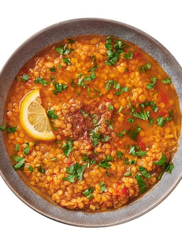 ৫ কারণ: কেন প্রতিদিন পাতে রাখবেন মুসুর ডাল