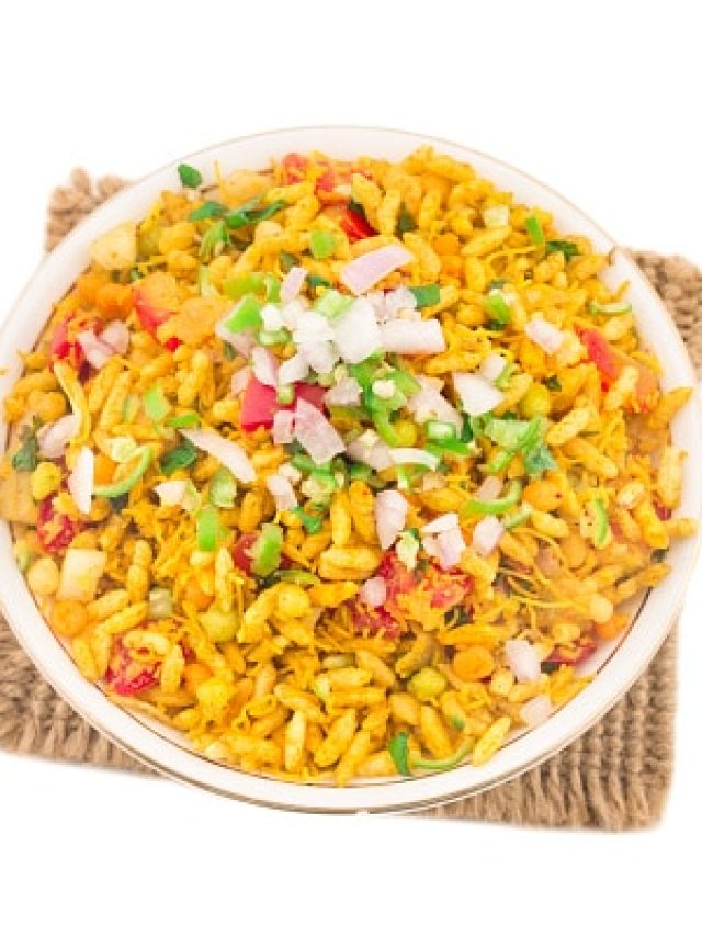 মশলাদার ভেলপুরি বাচ্চা-বুড়ো সবার প্রিয়, রইল বানানোর সহজ উপায়