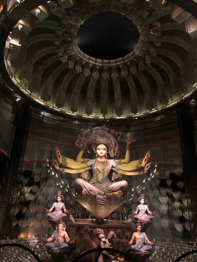 উত্তর কলকাতার প্যান্ডেল হপিং-এর প্ল্যান! রইল ৭ সেরা পুজোর ঠিকানা