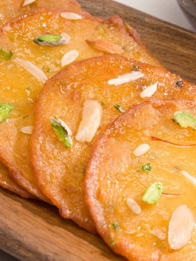 'মাসীমা মালপো খামু', বিখ্যাত সেই মিষ্টি বানান বাড়িতেই