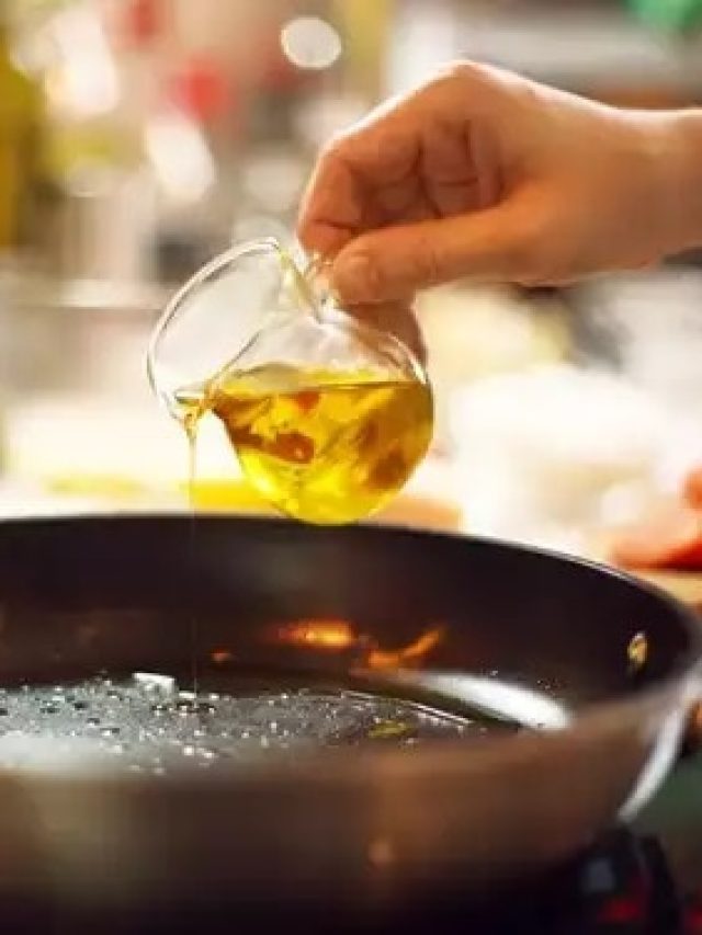 পোড়া তেলে ক্ষতি নেই, কতবার ব্যবহার করলে?