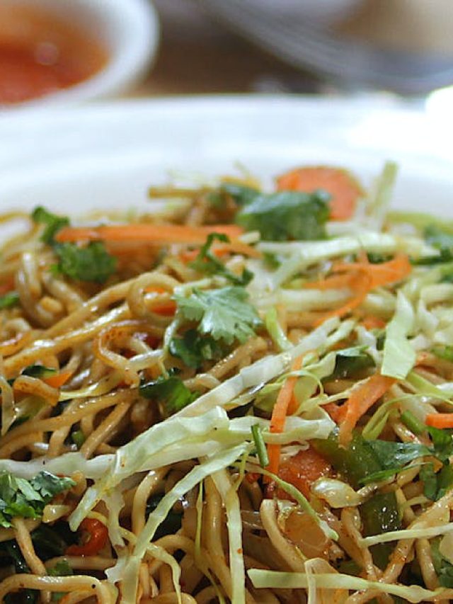 চিনা রেস্তোরাঁর চাউমিনের সিক্রেট রেসিপি