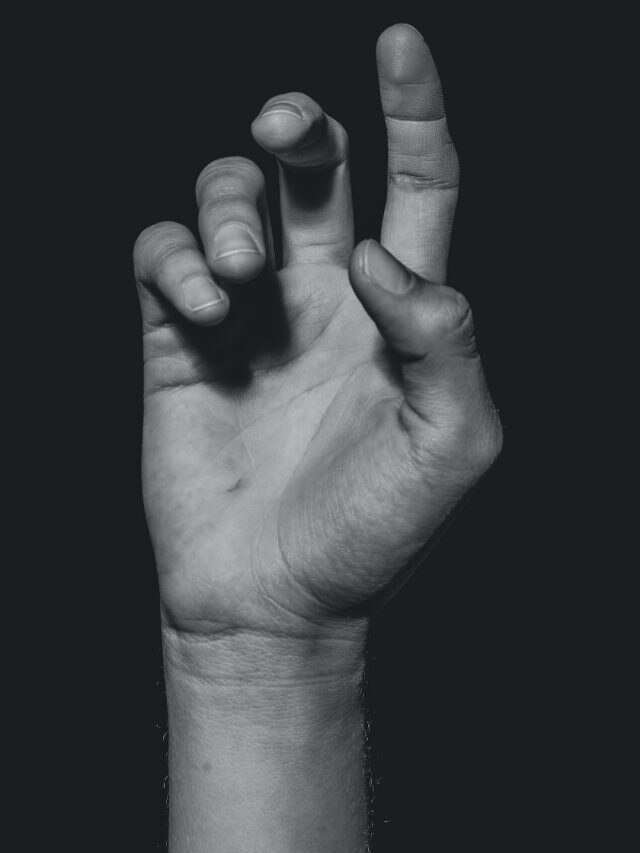 হাতের তালু দেখেই বলে দিন ভবিষ্যত, রইল সহজ টিপস