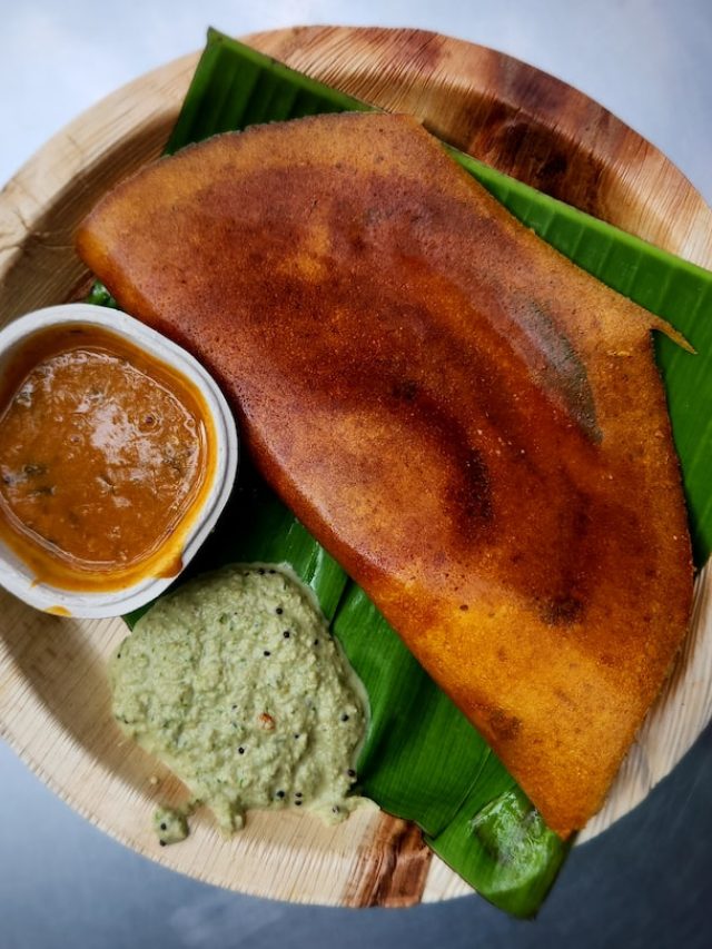 মুগ ডালের ধোসা বানিয়ে দেখুন! রইল রেসিপি