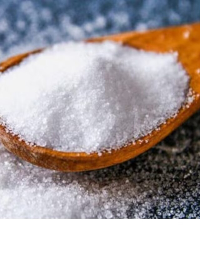 ১ চিমটি নুন রাখুন বাড়ির প্রধান দরজায়, সুফল হাতেনাতে পাবেন