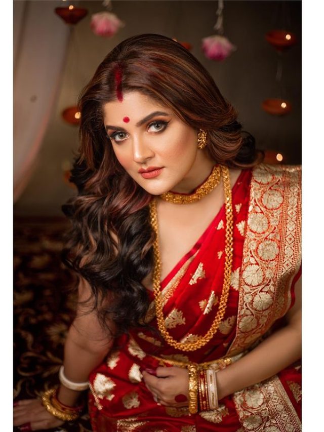 দেবী চৌধুরাণী-র প্রস্তুতি তুঙ্গে, মহড়ায় ব্যস্ত শ্রাবন্তী-অর্জুনরা