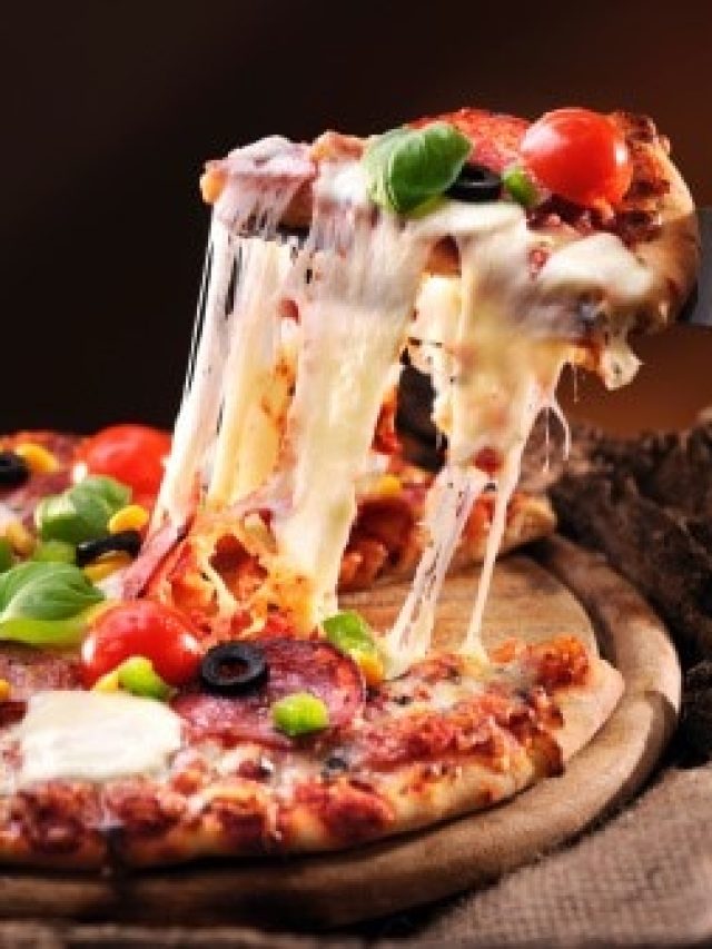 আনহেলথি বলে দুর্নাম, তবে স্বাস্থ্যের ভাণ্ডার এই ৭ খাবার