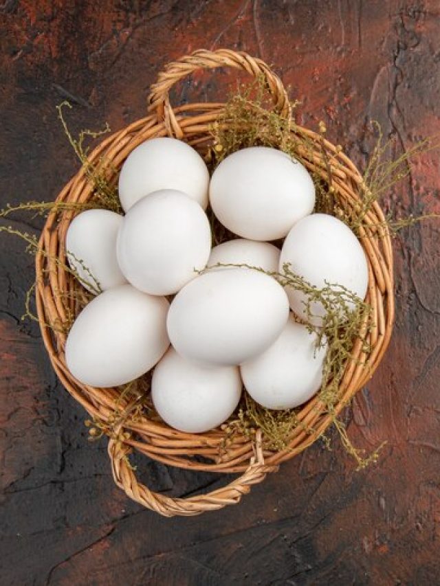 সেদ্ধ ডিম নাকি অমলেটে,  বেশি পুষ্টি পেতে কোনটা খাবেন?