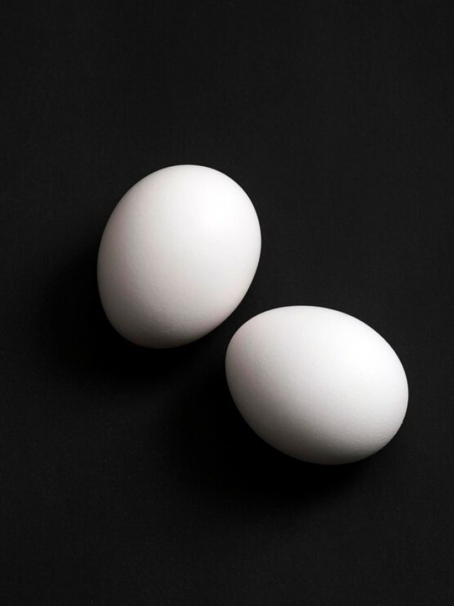 আসল vs প্লাস্টিকের ডিম, কেনার আগে কীভাবে চিনবেন?