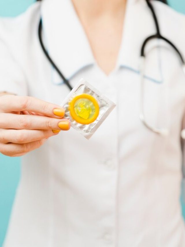 পুজো-পার্বণে কন্ডোম বিক্রি বেড়ে যায়, কারণ জানলে অবাক হবেনই