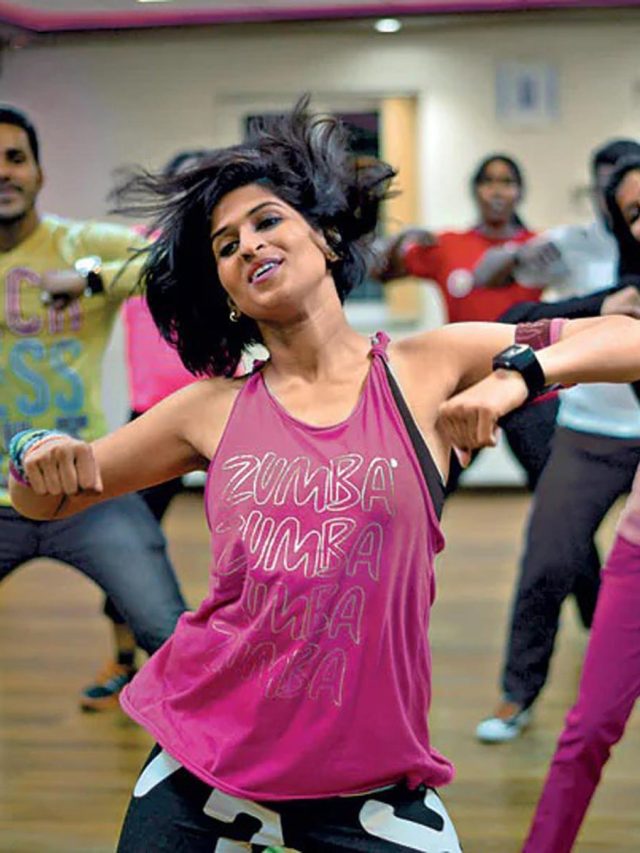 নাচলে বাড়ে হার্ট অ্যাটাকের ঝুঁকি, কাদের?