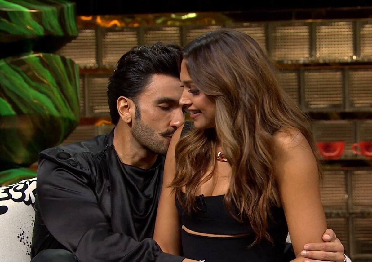 कॉफी विद करण में दीपिका-रणवीर ने खोला अपने रिलेशन का राज, आप भी जानिए…-Deepika-Ranveer revealed the secret of their relationship in Koffee with Karan, you also know…
