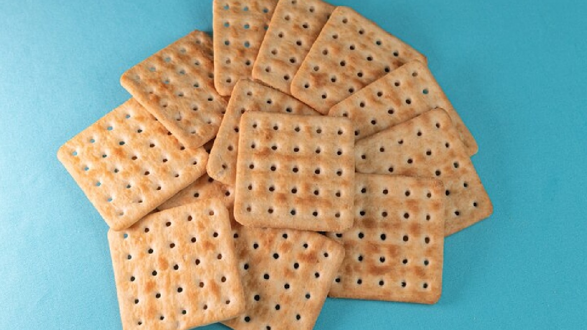 डिजाइन के लिए नहीं होते बिस्किट में छेद, जानें इसके पीछे की वजह