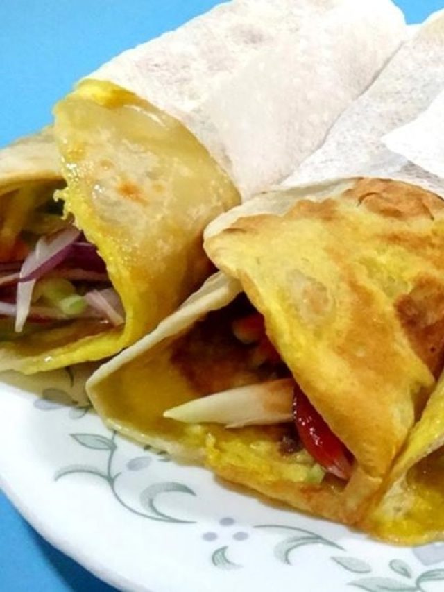 দোকান ফেল! এভাবে বাড়িতেই বানান এগরোল, রেসিপি