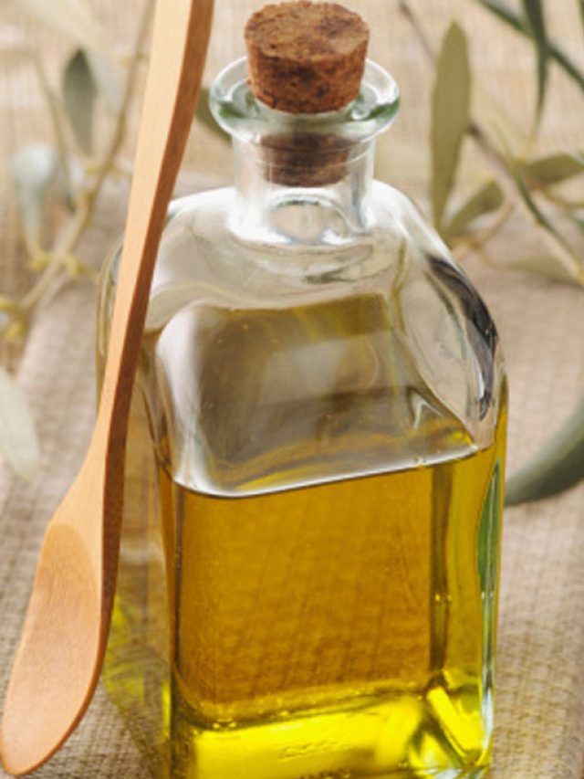 বাকি সব ফেল! শীত ত্বক -চুলের যত্নে অব্যর্থ অলিভ অয়েল