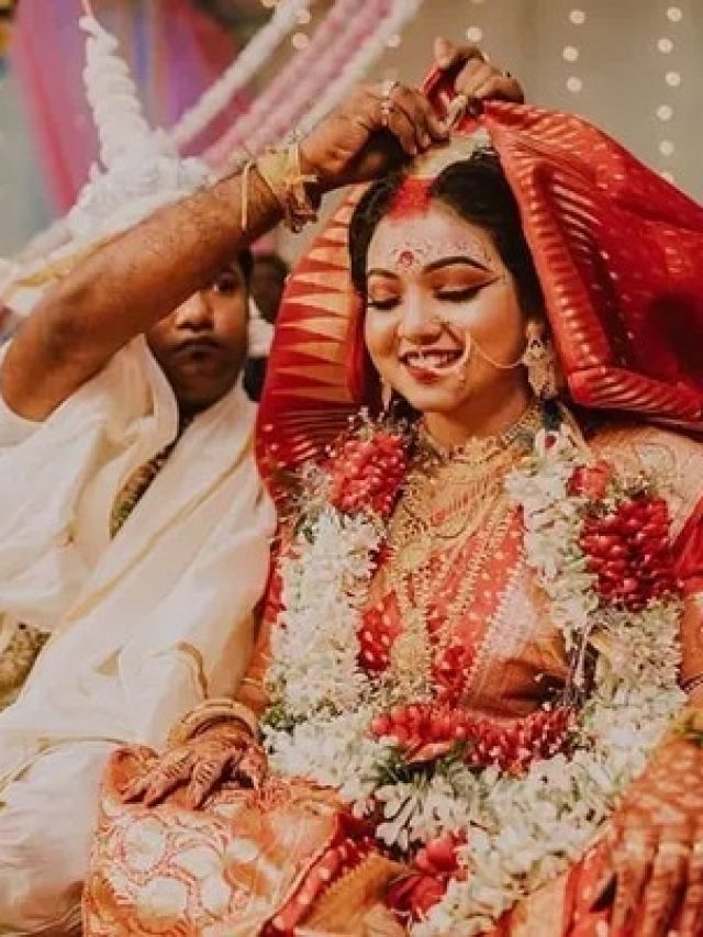 বিয়েতে কেন কনেরা লাল বেনারসী পরেন? কারণ জানলে অবাক হবেন