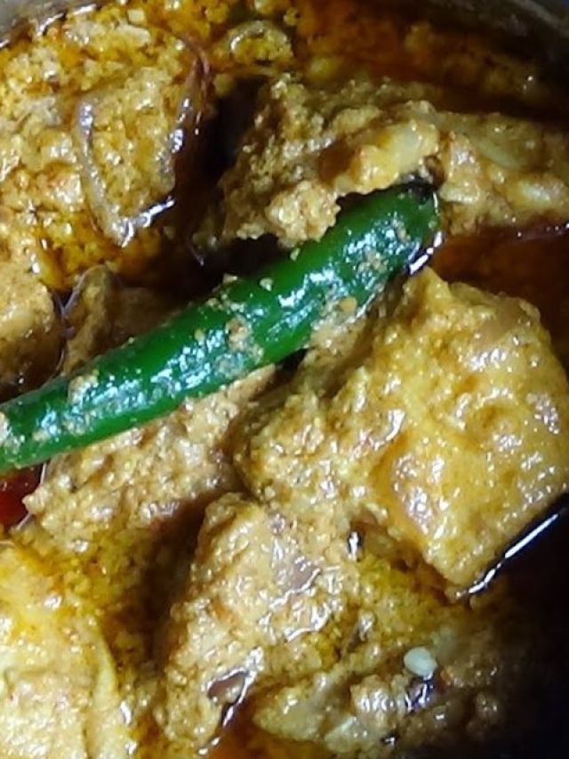 টিফিন কৌটোয় চিকেন ভাপা: গরম ভাতে দুর্দান্ত