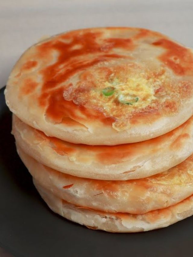 আলু অনেক হয়েছে, এবার বানান ডিম পরোটা, তরকারিও লাগবে না