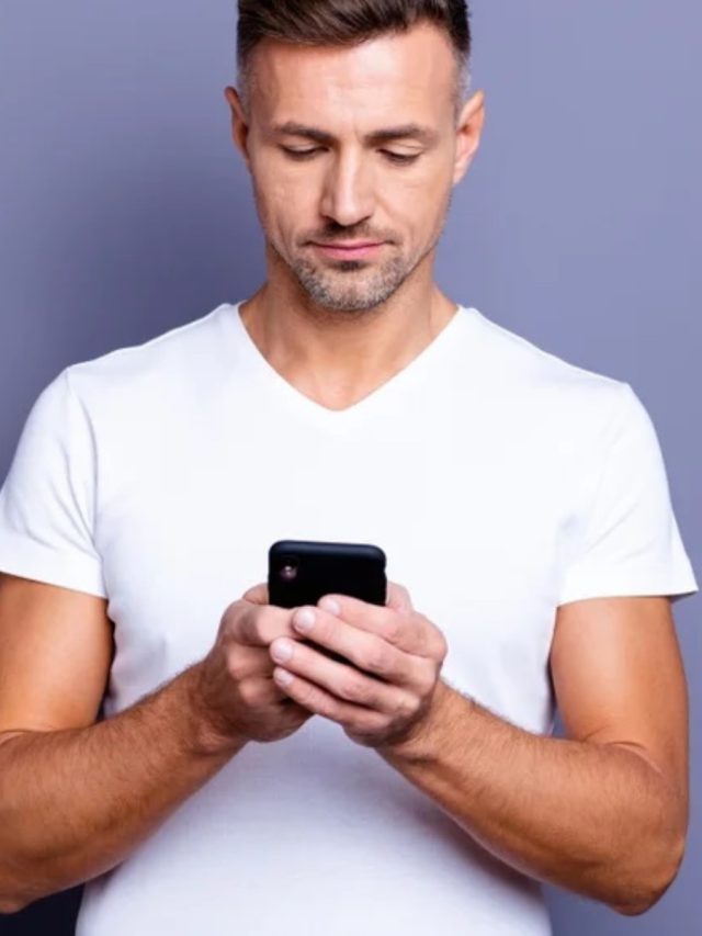 পুরুষের বাবা হওয়ার পথে বাধা মোবাইল, কীভাবে জানুন