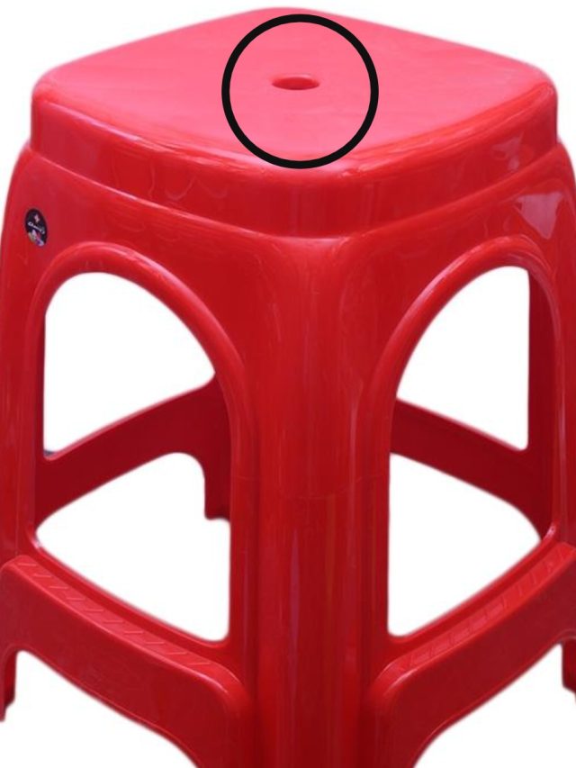 প্লাস্টিকের টুলের মাঝে ফুটো থাকে, কেন জানেন?