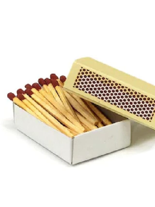 এই ঘরে দেশলাই রাখলেই সংসারে ঘটবে চরম বিপর্যয়!