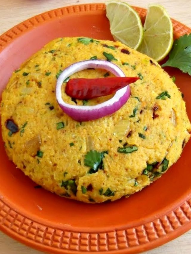 গরম ভাতের সঙ্গে চিংড়ি মাছের ভর্তা খেতে দারুণ, তৈরি করাও সহজ