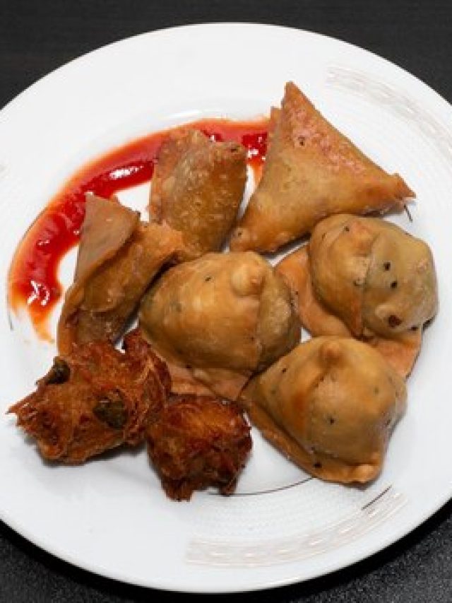 বাড়ির শিঙাড়ায় আনুন দোকানের টেস্ট, রইল টেকনিক