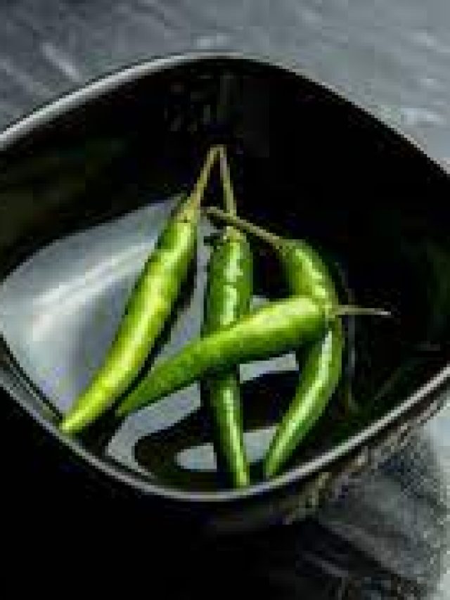 ভাতের সঙ্গে কাঁচালঙ্কা চিবিয়ে খেলে এগুলো হবেই