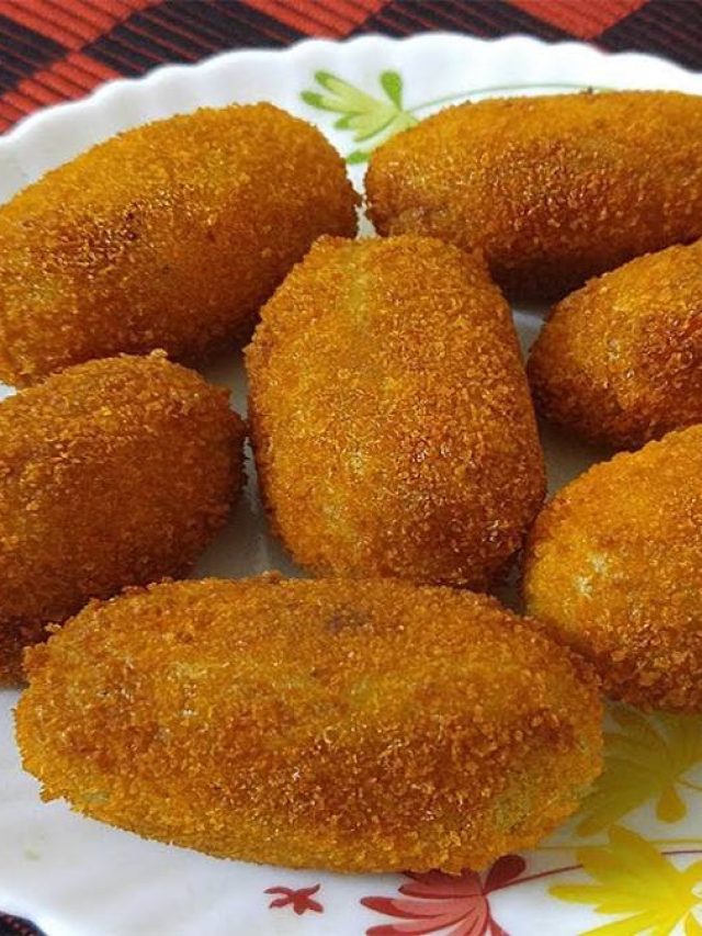 বিকেলে চায়ের সঙ্গে থাক মাংসের চপ, এভাবে বানালে স্বাদ ভুলবেন না