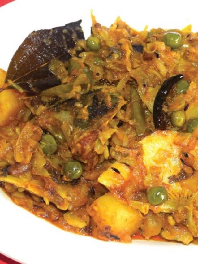 ইলিশ মাছের মাথা দিয়ে বাঁধাকপি রাঁধতেন মাধবী মুখোপাধ্যায়, রইল রেসিপি