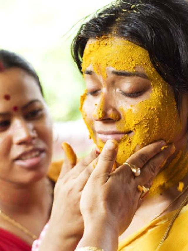 বিয়ের আগে বর-বউয়ের গায়ে হলুদ মাস্ট, কিন্তু কেন জরুরি এই প্রথা
