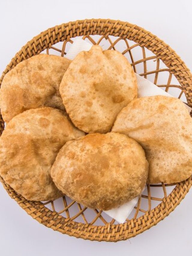 অস্বাস্থ্যকর ময়দার নয়, বানিয়ে নিন সাবুদানার সুস্বাদু লুচি; স্বাদও বদলাবে