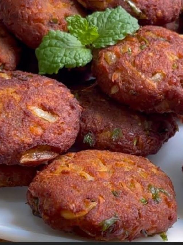 একঘেয়ে ডাল আর নয়, স্বাদবদল করতে বানাতে পারেন মুসুর ডালের কাবাব