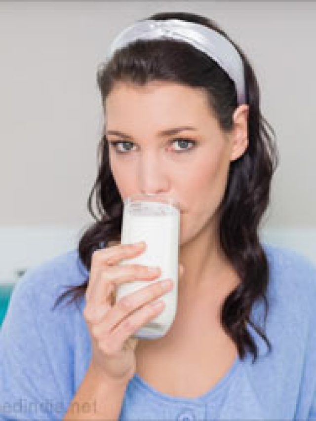 সকালে দুধ ভুলেও খাবেন না, জানুন কেন