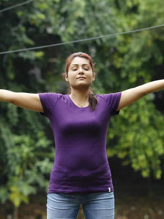 ৪০–এর পরও যে পাঁচ উপায়ে ধরে রাখবেন যৌবন