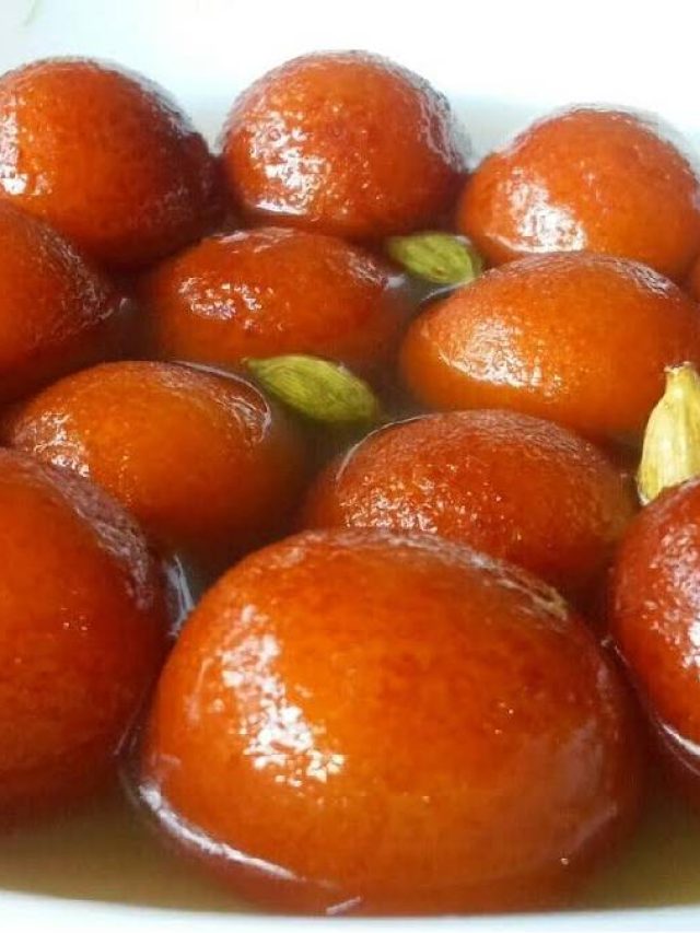 সামনেই কালীপুজো, মায়ের জন্য বানান রাঙা আলুর পান্তুয়া, রইল রেসিপি