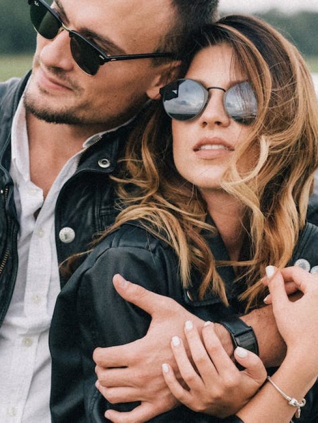 প্রথম দেখায় কি সত্যিই প্রেম হয়? উত্তরটা জেনে নিন