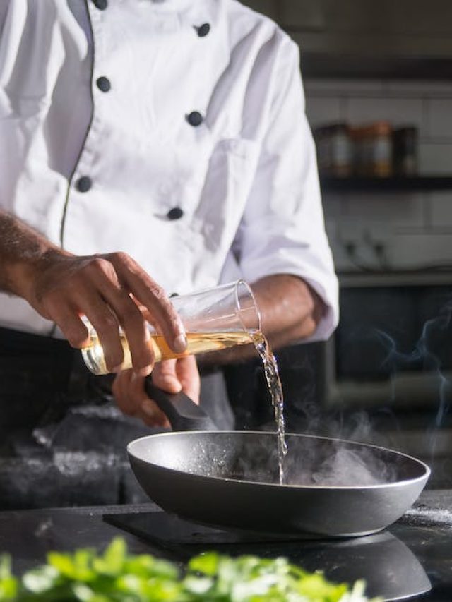 এই তেলে রান্না স্বাস্থ্যের জন্য সবচেয়ে ভালো