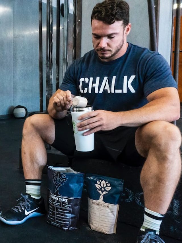 প্রোটিন সাপ্লিমেন্ট খাওয়া কি শরীরের জন্য ক্ষতিকর?