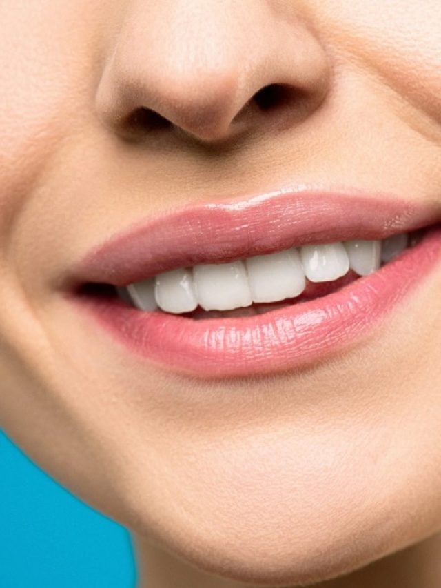 দাঁত চকচকে- মজবুত রাখতে রোজ কী কী করতে হবে?