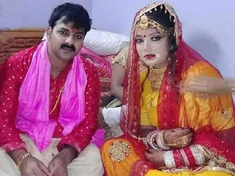 पवन सिंह के बच्चे की मां बनने वाली थीं अक्षरा सिंह', 3 महीने की थीं प्रेग्नेंट, वाइफ ज्योति सिंह ने किए कई चौंकाने वाले खुलासे - Akshara Singh was going to be the mother of Pawan Singh's child, she was 3 months pregnant, wife Jyoti Singh made many shocking revelations.