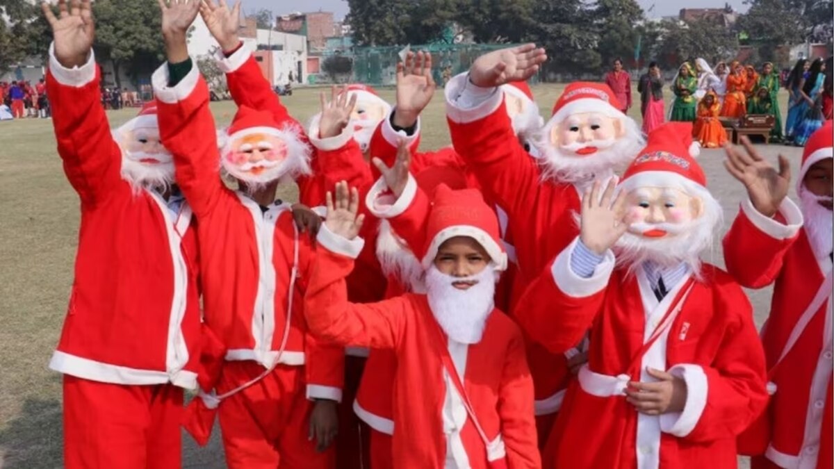 हैप्पी नहीं Merry Christmas बोलकर ही क्यों करते हैं विश, जानिए वजह