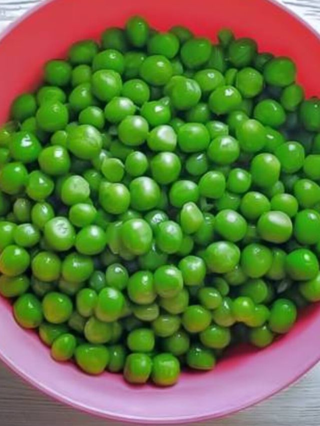 ১০ মিনিটে ১ কেজি মটরশুঁটির খোসা ছাড়াতে পারবেন, রইল দুর্দান্ত উপায়